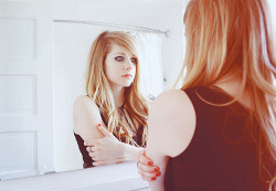  As coisas acontecem por um motivo: você se tornará uma pessoa mais forte.                                                                                           -Avril Lavigne