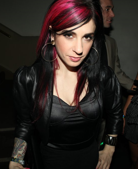 joannaangel:  Joanna at Xbiz (via Last Night Party)