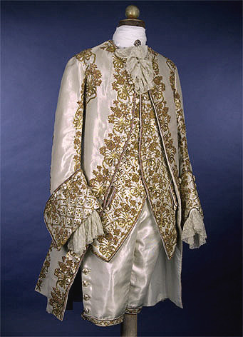 18thcenturytears: The suit I would LOVE to wear/have made for my wedding. This is a replica of King 