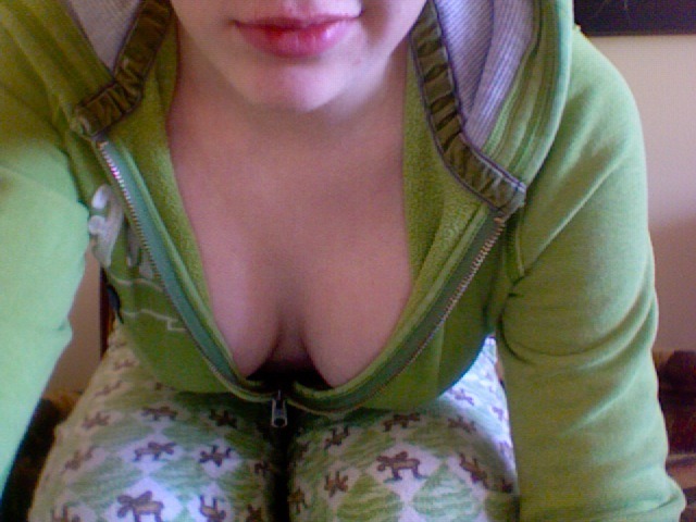 dearlaughingdoubters:  Not-So-Topless Tuesday 