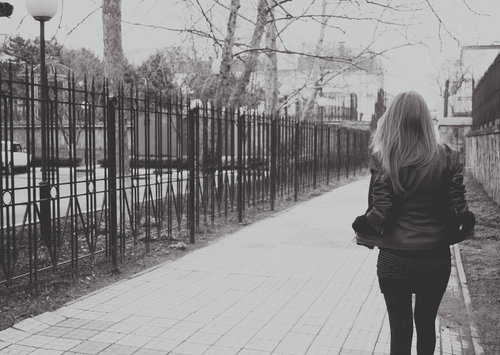 aboutthatsunshine:  Eu ando tomando o rumo certo agora, me desejem sorte. Caio Fernando