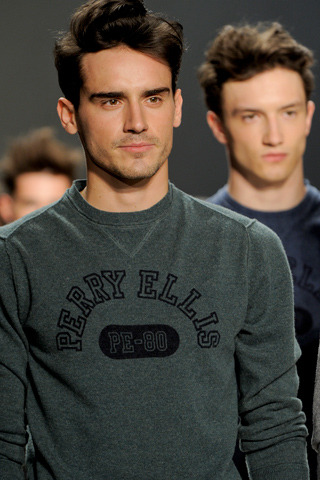 thehamptons:Arthur Kulkov at Perry Ellis FW11 Fashion Show