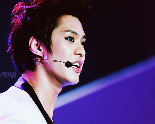 THANK YOU,BABE!!  ilovegikwangjoonmir:  for amira~