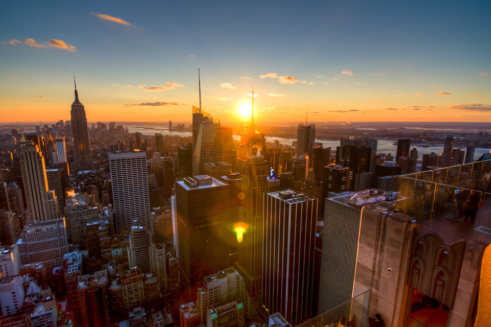 newyorkcityfeelings:  New York City by newlyyorked #nyc