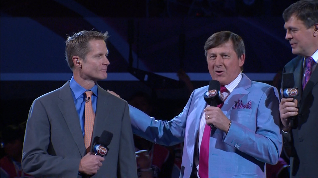 2/18/2011 - Rookie-Sophomore game
Craig Sager w/Steve Kerr & Kevin McHale pre-game