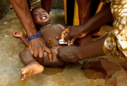 Killinhoes:  Reblog, Please!  Do You Know What Is Fgm?  Female Genital Mutilation