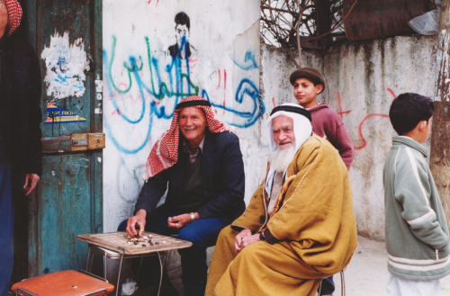 fuckyeahmiddleeast:Playing backgammon in the Palestinian Refugee Camp of Dheheishe in Bethlehem.
