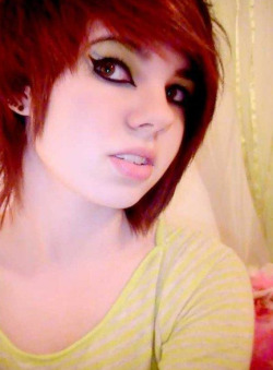 genderqueer:  Submitted by transfrands: Heather. MTF. Proud :)  I LIKE REBLOGGING BEAUTIFUL PEOPLE, OKAY?