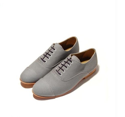 urbanemenswear:
“ Bstore for French Trotters gray canvas oxfords
”