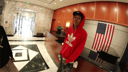 taylormademoneygang:  Wusssup! Bitches..