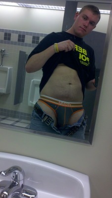 happyhank74:  russellcub:  bgsu bathroom saturday  Beautiful Jesus christ, you&rsquo;re gorgeous. Can I have? IN my bed?