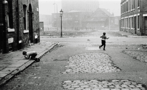 Leeds, England photo by Jeffrey Blankfort, 1971