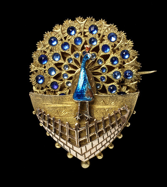 omgthatdress:   Brooch ca. 1880-1890 via The Victoria &amp; Albert Museum  