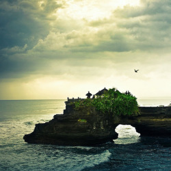 -cityoflove:  Tanah Lot, Indonesia 