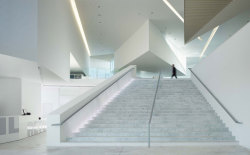 subtilitas:  Interior of Coulon &amp; Associés’ library in Anzin (click for big). 