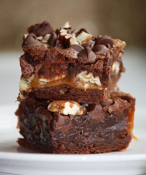 phoods:  Caramel-Filled Brownies – Guest Post — Buns In My Oven 
