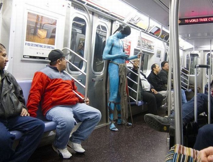 beaubillionaire:  ROTFL.♥ sharmelax3:  gravyholocaust:  Avatards, they exist…