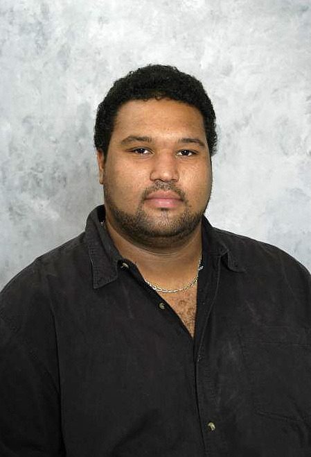 sepdxbear:  What an incredibly cute guy chubsandchubs:  Miabearchub. 