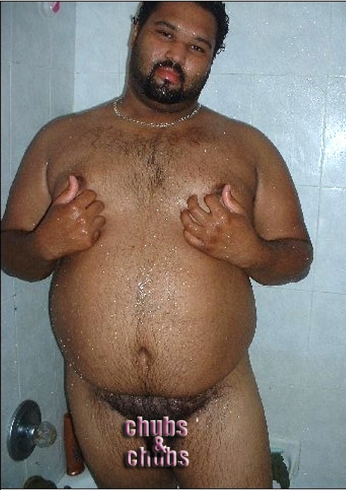 sepdxbear:  What an incredibly cute guy chubsandchubs:  Miabearchub. 