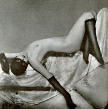 hoodoothatvoodoo:  Vintage Photography  porn pictures