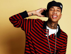 i love this pic of him :-*