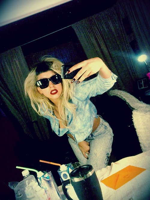 imissyouagain:  “I’ve actually been wearing jeans lately. In fact, I wear jeans
