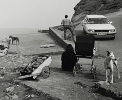 Crabs and People, Skinningrove, North Yorkshire