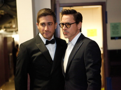behindthescreen:  Jake Gyllenhaal & Robert Downey Jr, Oscars 2011  Now I can die happy. :)
