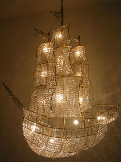 whiteafro:  Pirate Ship Chandelier :D 