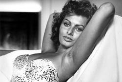 hairypitsclub:  Sofia Loren.Famous Italian