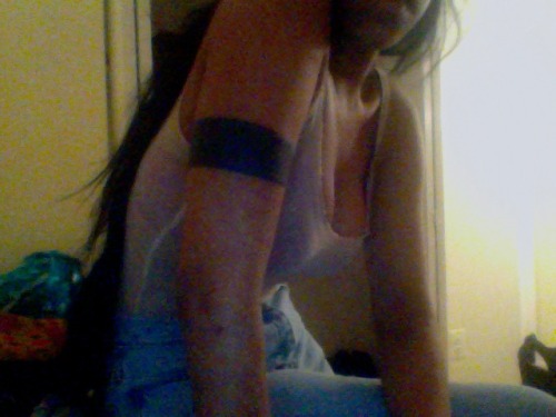 bobbieatworld: yanghi tribal tat? that’s sickk! i likee