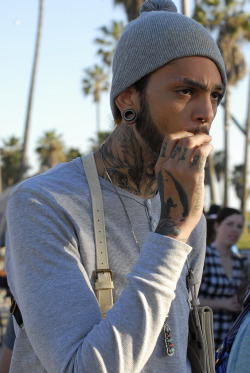 jaycongoph:  Travie McCoy 