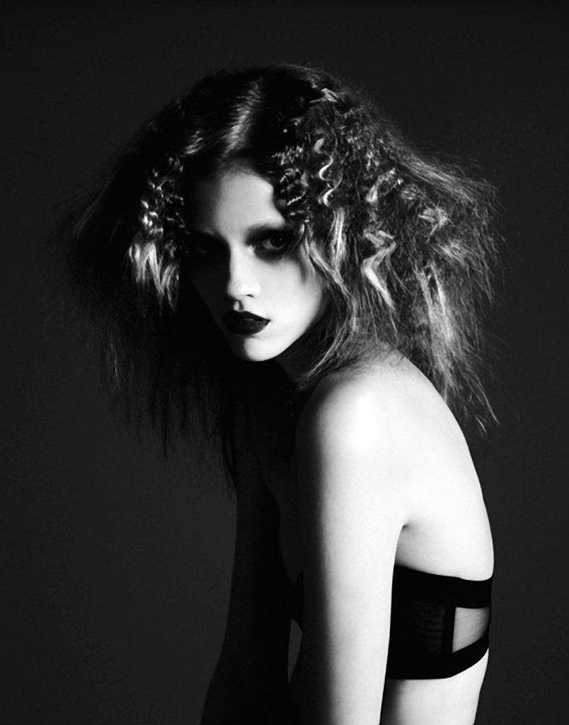 gothcat:  Rokas Rach for Hysteria Magazine 