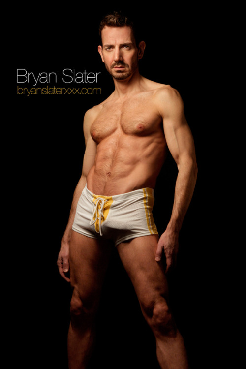 @bryanslaterxxx -   “Like” my fan page on Facebook: http://tinyurl.com/6ylrjmk #gay #pornstar 