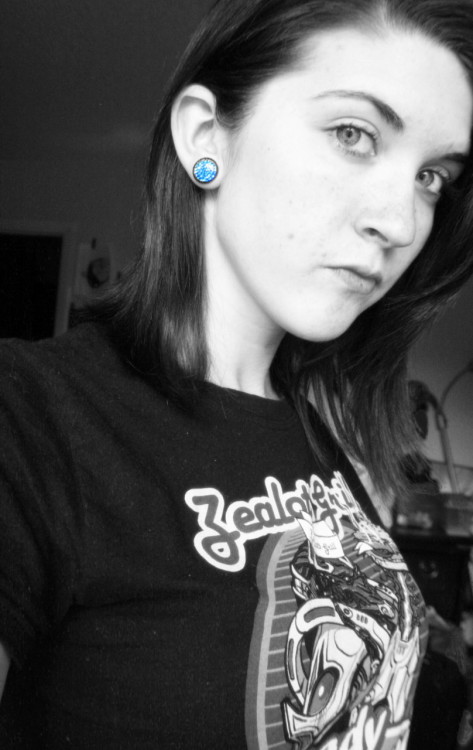 My room was a hot mess, so I had to crop it weird.I still like it. /shrug 