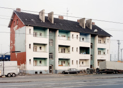 Haus Nr.2 III photo by Thomas Ruff, 1989