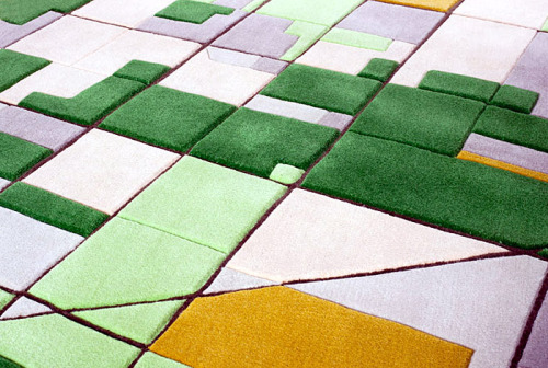 Landcarpet USA. Like a bird-eye view of the country….for your floor!
Available in other countries as well!
http://interiorzine.com/2010/07/08/land-carpet-by-florian-pucher/