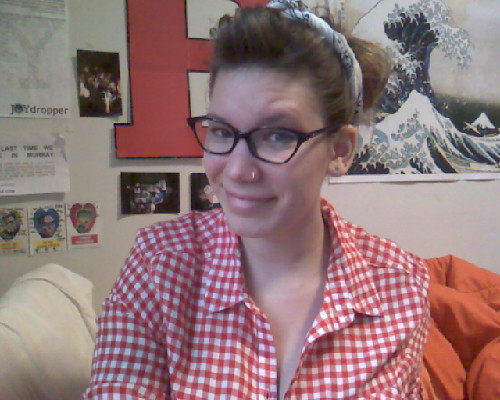 appledress:  fuckyeahgirlswearingbandanas:  Submitted by babrahamlincoln!!  GIRLLLLLLLLLLLL.  <3333