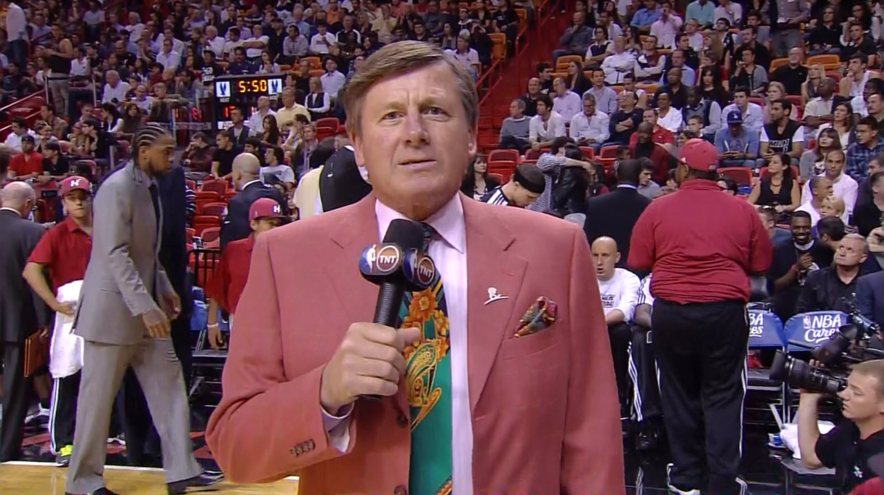 3/10/2011 - Lakers @ Heat
Craig Sager 1st quarter sideline report