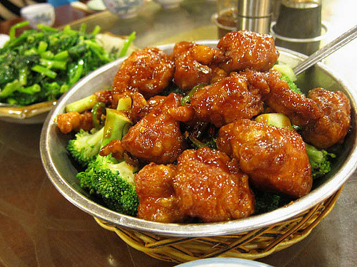 general tso’s <3 just ate this for dinner tonightt :D