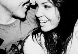 nossoamorinfinito:  Mesmo depois de conhecer vários e novos sorrisos, o dele ainda é o meu preferido. (Tati Bernardi) 