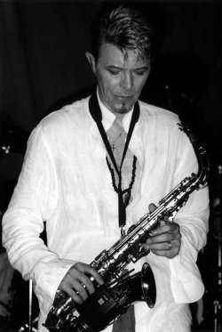 raredeadly:About to play the sax