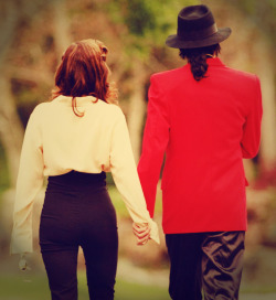 such-things-deactivated20140513:  Michael Jackson and Lisa Marie Presley at Neverland. 1995 