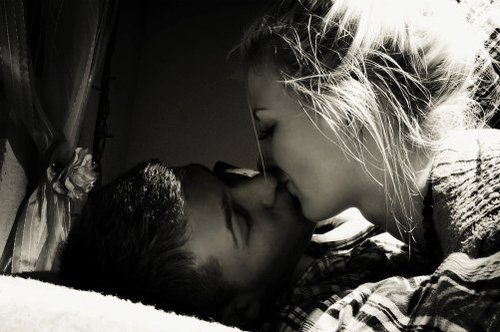 thehourofstar:   O primeiro passo para um sentimento bom o bastante para um relacionamento