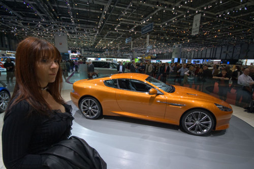 other pictures:Gaga de la DBS Volante Carbon Black Aston Martin, Genève 2011