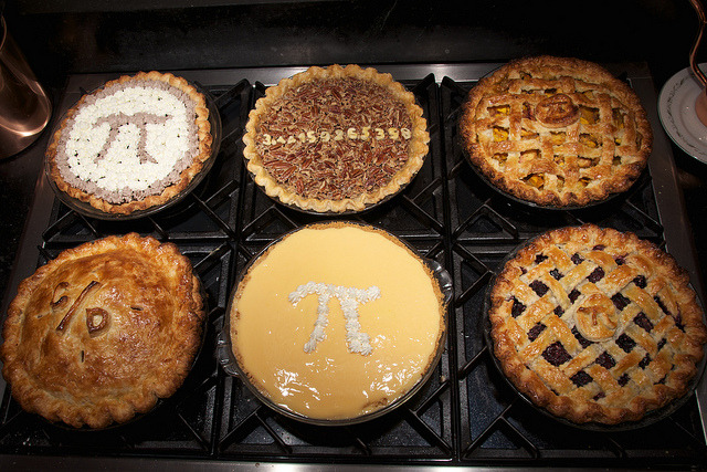 prettyfoods:  cations:Pie for Pi Day, 2011 (by Dennis Wilkinson) 