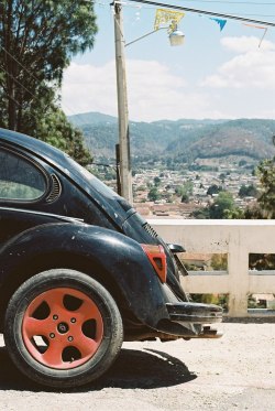 andreasbischoff:  VW Beetle, San Cristobal de las Casas, Mexico  