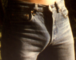 dirtyberd:  Pants boners are my liiiiiiife   If only we all knew this as we grew up&hellip;