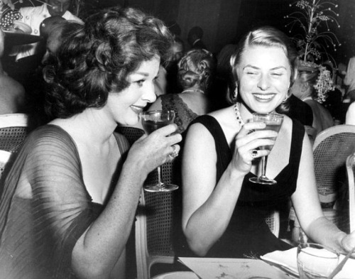 Susan Hayward & Ingrid Bergman, 1956