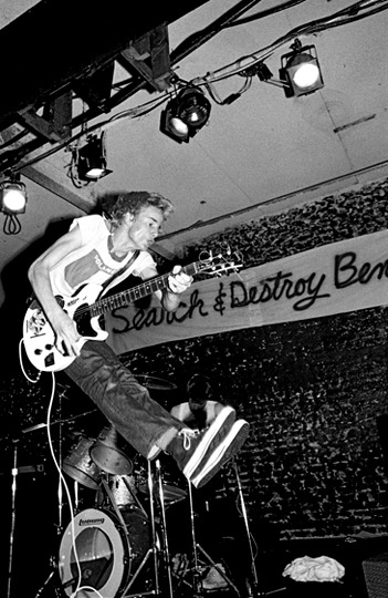 Porn 100andtwenty2:  The Dils - Chip Kinman - photos